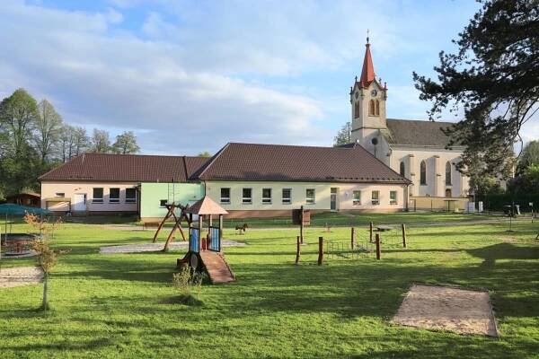 Základní škola a mateřská škola Luková - Oficiální stránky obce Luková