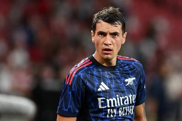 Arsenal scare off Porto with Jakub Kiwior transfer fee demand