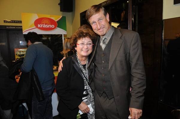 Tři měsíce nemohla vstát z postele: Václav Vydra popsal, jak je na tom jeho žena Jana Boušková. Ještě je prý slaboučká