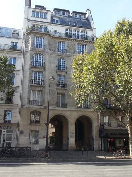 Blum – Left in Paris