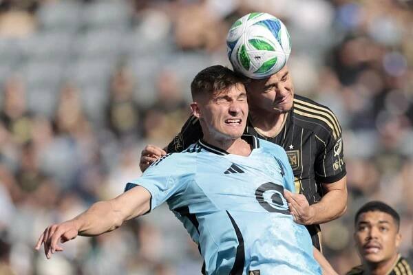 LAFC's Aaron Long out for season after rupturing Achilles - Los Angeles Times