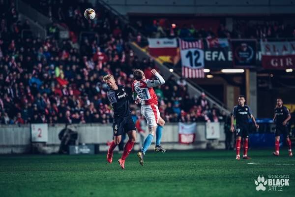SK Slavia Praha x Sevilla FC 4:3 (Eden) / fotogalerie blackart.cz