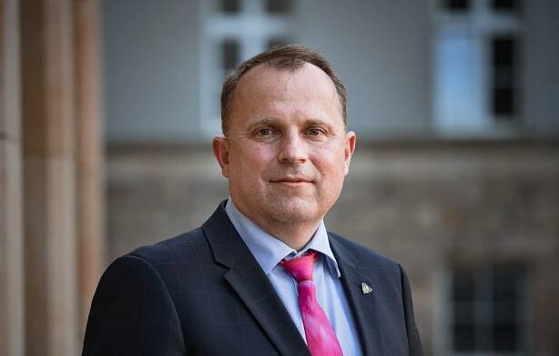 Válka na univerzitě. Přírodovědecká fakulta navrhla odvolat rektora, je to reakce na sesazení děkana