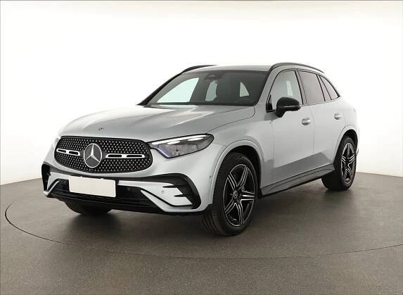 Mercedes-Benz GLC 200 4MATIC, ČR, DPH, 1.maj