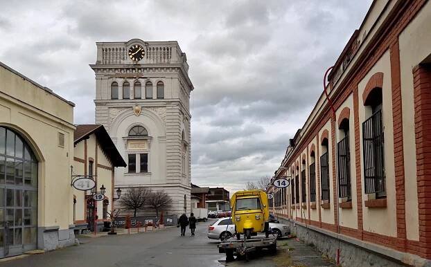 Soubor:Holešovická tržnice vodojem 8.jpg