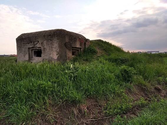 Photos • Bývalá pozorovatelna civilní obrany (Fortress, bunker) • Mapy.com
