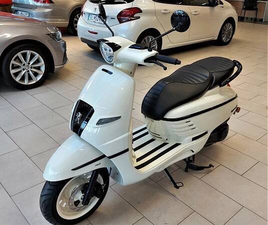 Skúter Peugeot Django 125i ABS, Biela - LMT Auto
