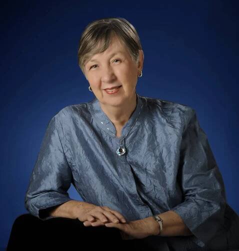 Janet Smith Warfield3 HiRes (cut)