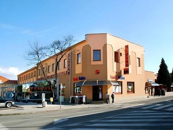 Hotel Slovan – více informací