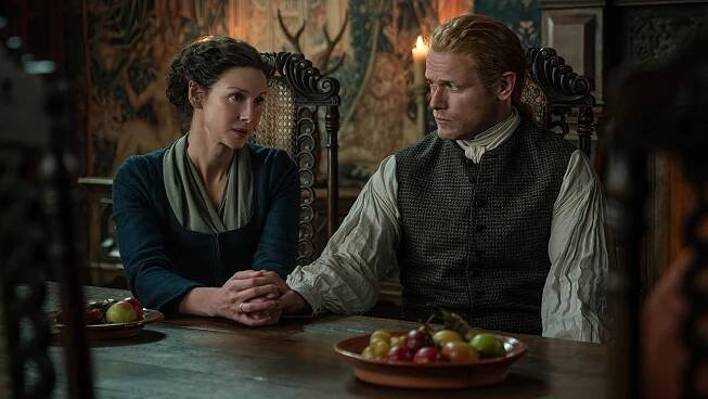 ‘James Fraser Dies’ in First ‘Outlander’ Season 8 Footage