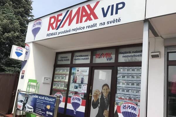 RE/MAX VIP foto 1