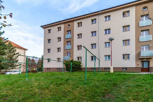 Byt 2+1 Neratovice Čtvercová NA PRODEJ
