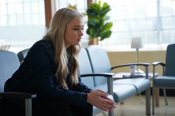 Natalie Alyn Lind - Stalo se v Montaně - Vlci jsou po krvi - Z filmu