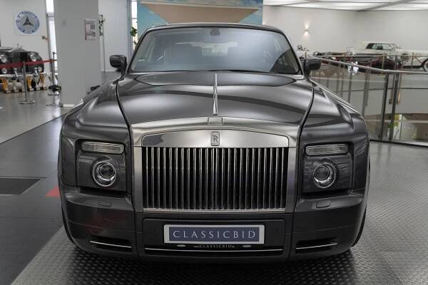 Rolls Royce Phantom VII Coupe
