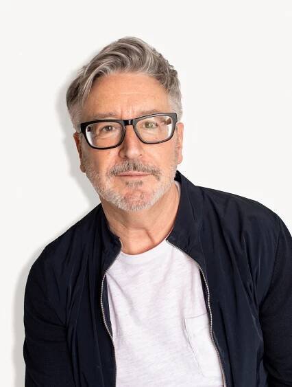 Stuart Smith portrait image