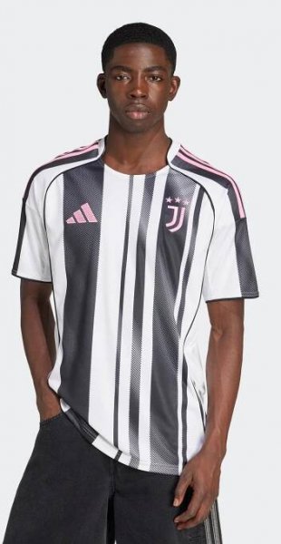 Dres Juventus na domácí zápasy 2025/26 pro dospělé