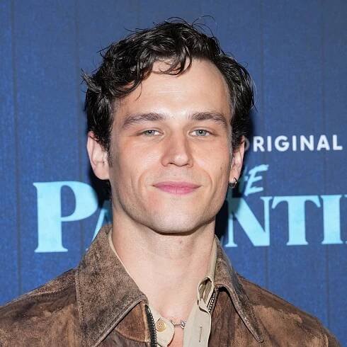 Brandon Flynn will poke your eye out in sexy new thirst trap
