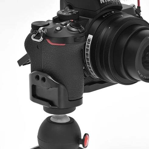 Pravá strana upevňovací lišty SmallRig pro Nikon Z 50