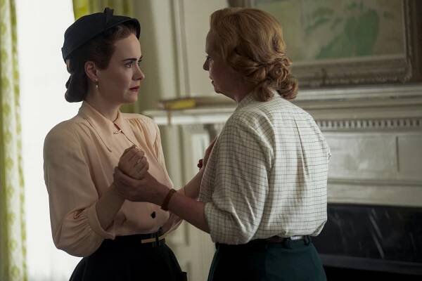 Ratchedová - Seznam stížností - Z filmu - Sarah Paulson