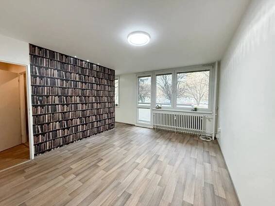Pronájem – byt 1+kk s balkonem, Pardubice | GALO REALITY