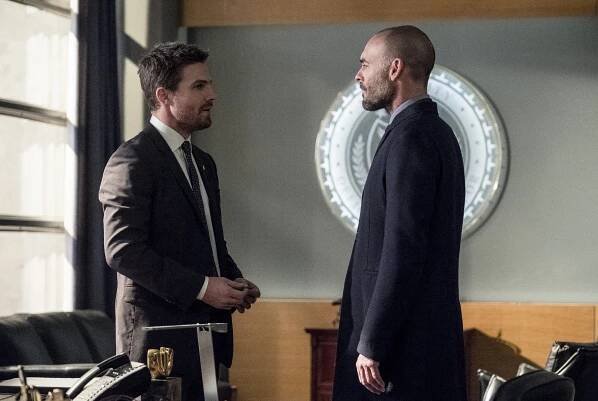 Arrow - Bratva - Z filmu - Stephen Amell, Paul Blackthorne