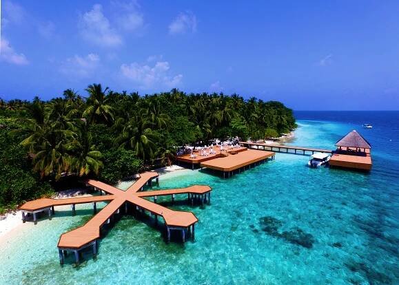 Fihalhohi Island Resort ***+ | South Male Atoll - Maledivy - Blue Sky Travel s.r.o.