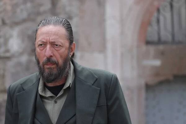Kara Ağaç Destanı - Yol Ayrımı - Z filmu - Hakan Boyav