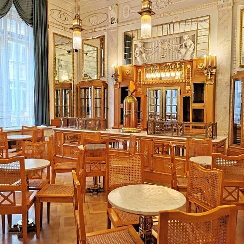 Municipal House: The best of Art Nouveau in Prague – View from Prague
