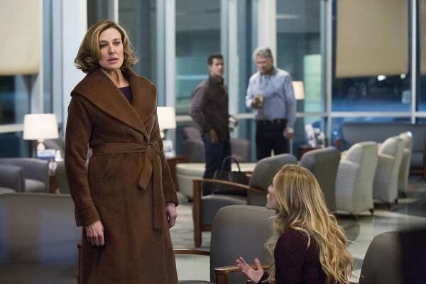 Dallas - Denial, Anger, Acceptance - Z filmu - Brenda Strong