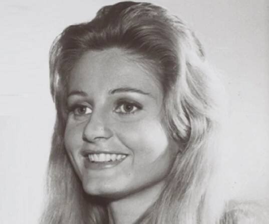 Jill Ireland Biography - Facts, Childhood, Family Life & Achievements
