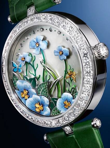 Lady Arpels Brise d'Été watch, 18K white gold, diamonds, mother-of-pearl, tsavorite and spessartite garnets. Poetic Complications® collection, Van Cleef & Arpels.