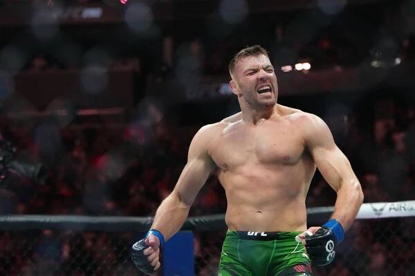 Bojovníci UFC tipují vítěze souboje Dricus Du Plessis vs. Sean Strickland 2