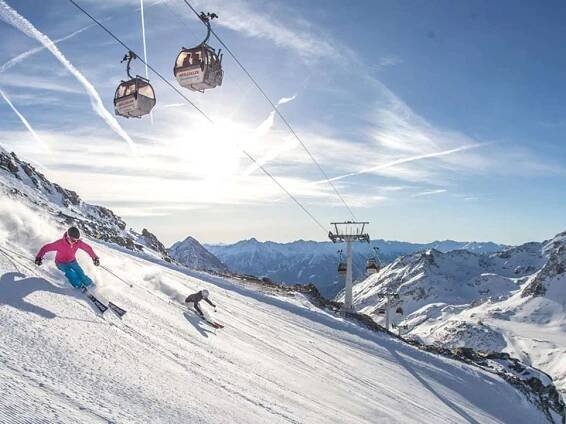 Lyžování na ledovci Mölltaler Gletscher je splněný sen