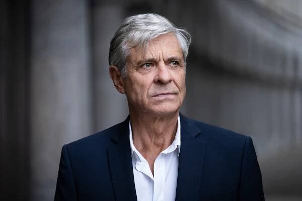 Gregory B. Waldis Potraitfotografie Berlin - Portraits von DIETRICH ADAM