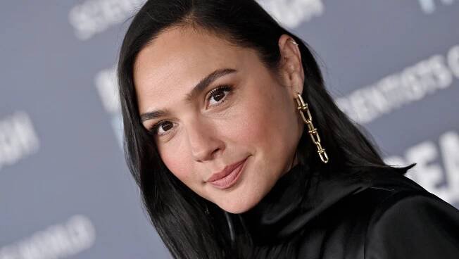 Pro-Palestine Protesters Arrested At Gal Gadot London Filming Location