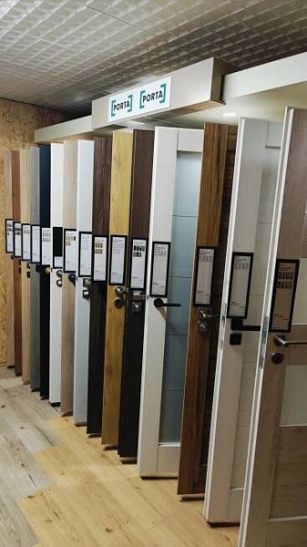 Expozice dveří v našem studiu - Interiérové studio EVANS - Baška