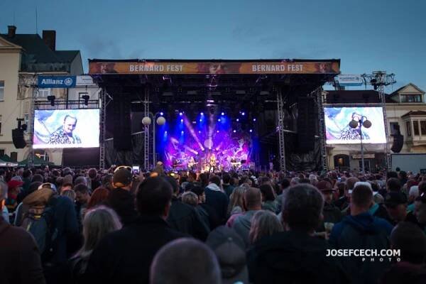 Bernard Fest Humpolec 2023 | CHARVÁT Pacovské strojírny, a.s.