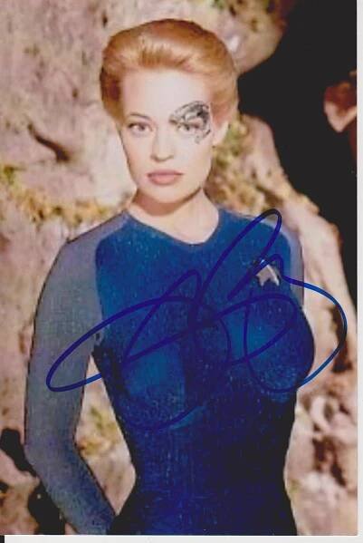 Jeri Ryan-originál podpis - Ostatní sběratelské předměty