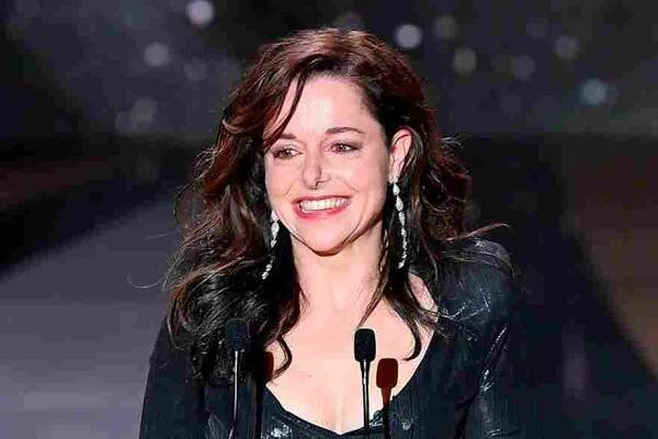 Laure Calamy Biography, Height, Net Worth, Latest News