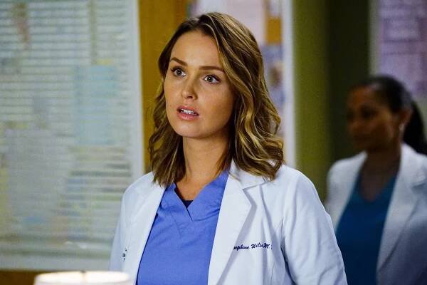 Chirurgové - Pomalý pád - Z filmu - Camilla Luddington