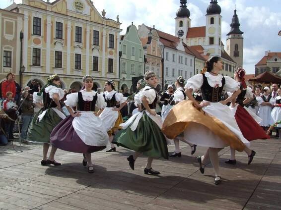 Folklorní soubor Podjavořičan