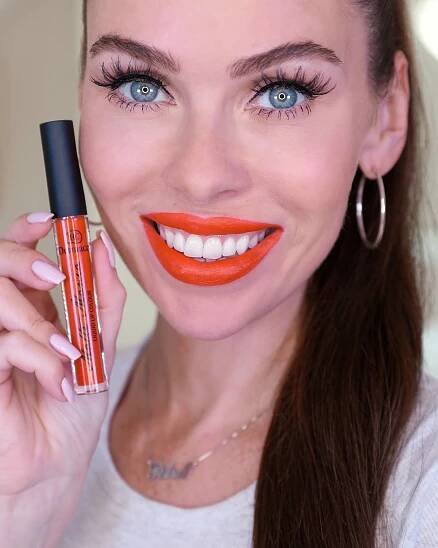 NEJKRÁSNĚJŠÍ ORANŽOVÉ (KORÁLOVÉ) RTĚNKY! 💋💄 - Petra