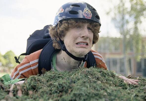 Geniální průšvihy - Série 1 - Invisible Car - Z filmu - Benjamin Schmideg