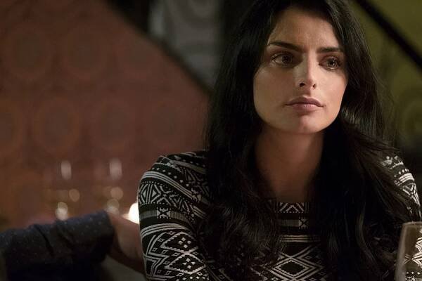 Easy - Controlada - Z filmu - Aislinn Derbez