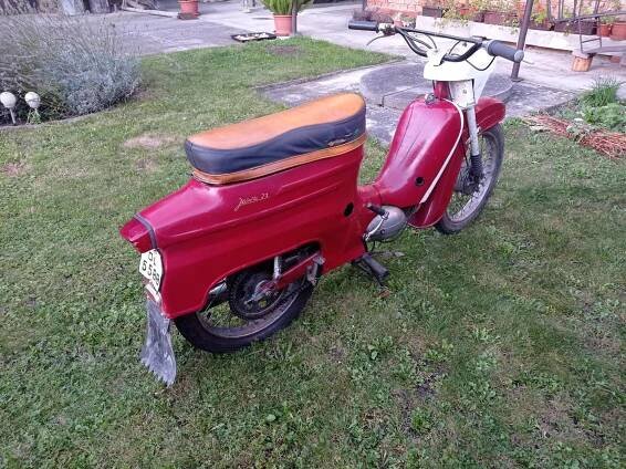 Jawa pionýr