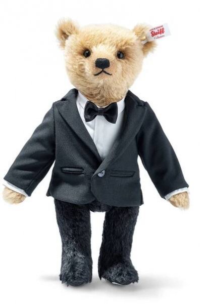 A James Bond Bear Joins The Family | James Bond 007