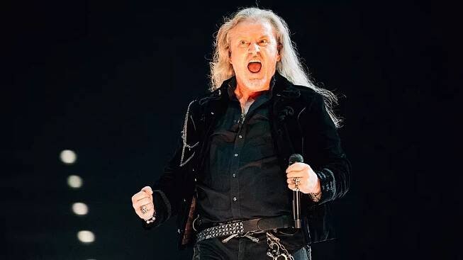 Koncert kapely Kabát v O2 areně (8. listopadu, 2024, Praha).