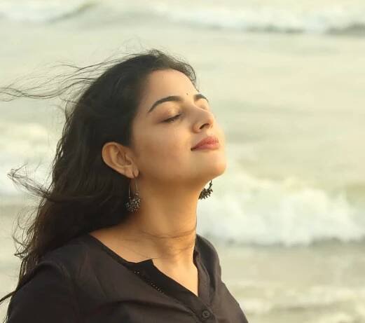 Nikhila Vimal: Check out these 48+ Gorgeous Photos of Nikhila Vimal - Filmi tamasha