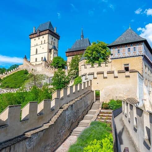 Karlštejn: gotický hrad, který střeží české korunovační klenoty | Slevomat.cz