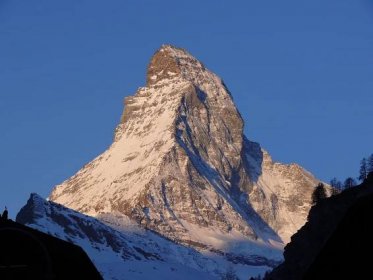 Zermatta Matterhorn Mountain In Switzerland - HooDoo Wallpaper